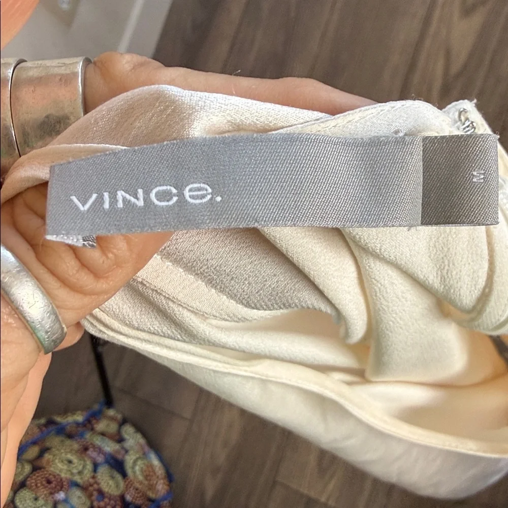 Vince Cream pure silk Blouse size medium - Picture 9 of 14